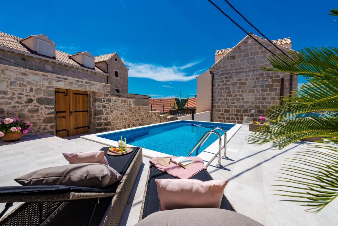 Villa Luigi With A Pool Cavtat Exterior foto